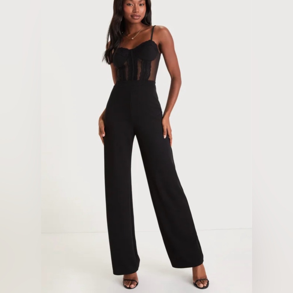 NWT Lulus black jumpsuit size Small